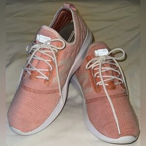 New Balance Women's FuelCore Coast v4